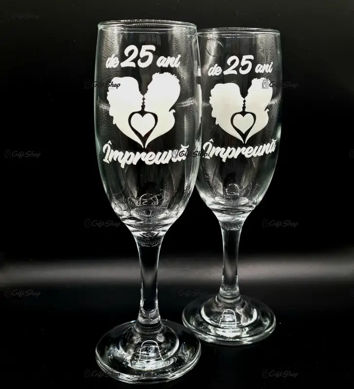 Aniversare 25 ani sarut, set 2 pahare cu mesaj in cutie